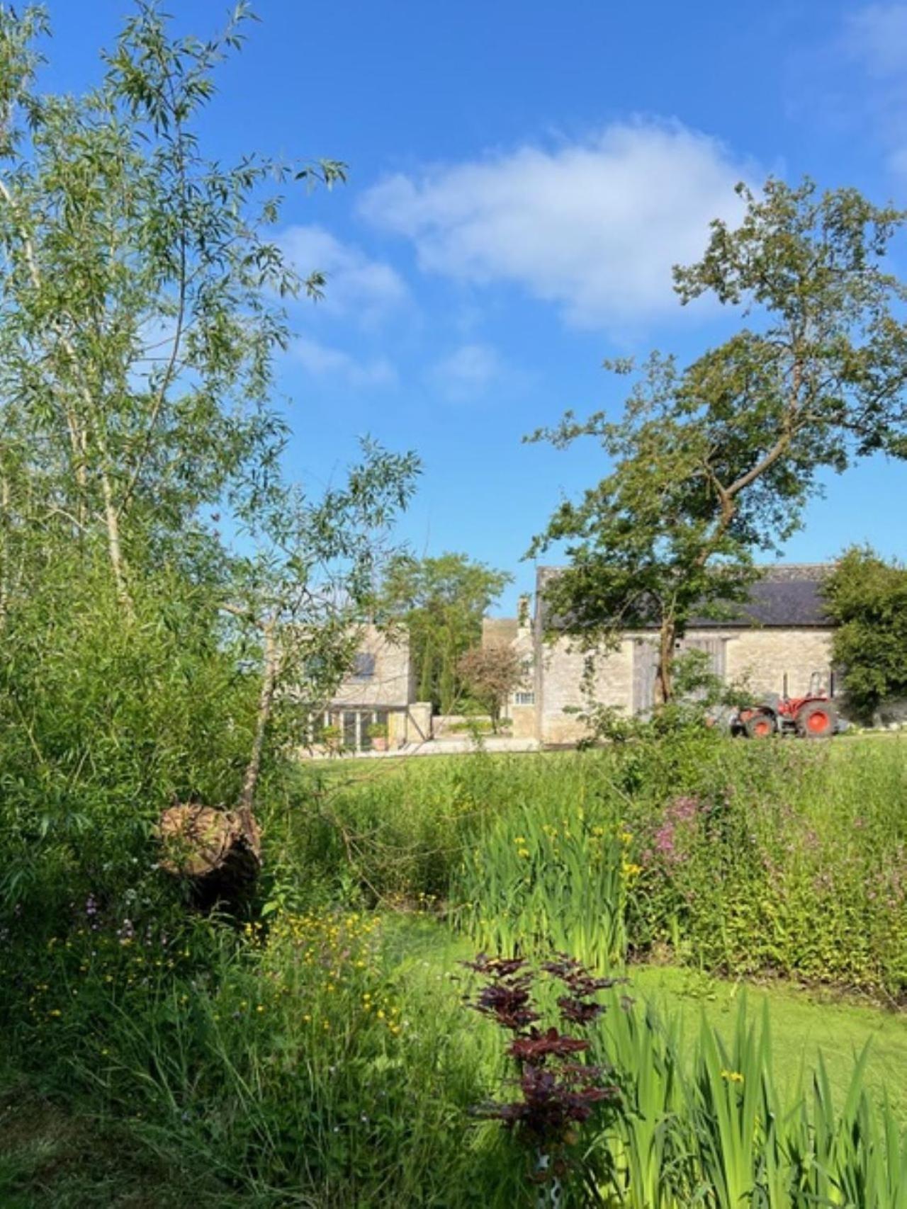 Villa Idyllic Secluded Hideaway With Countryside Views On The Edge Of The Cotswolds Hailey Exterior foto